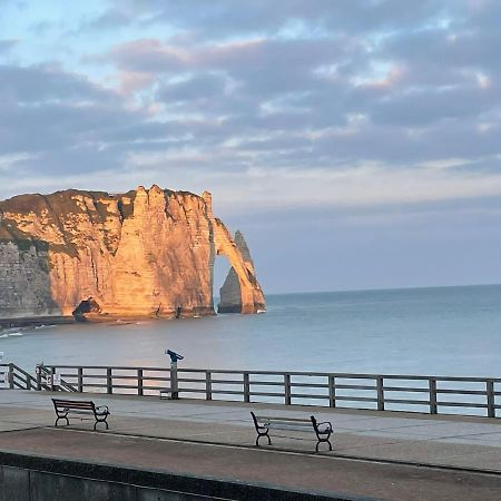 Sea View 2 Room Apartment 50M2 Etretat Exterior photo